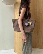 Load image into Gallery viewer, [韩国] Bucks &amp; Leather 75
