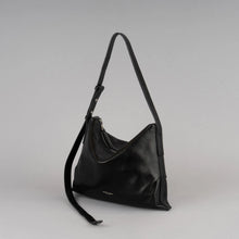 Load image into Gallery viewer, [韩国] Bucks &amp; Leather 05
