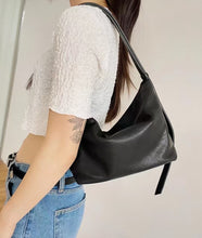 Load image into Gallery viewer, [韩国] Bucks &amp; Leather 02
