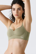 Load image into Gallery viewer, [韩国] Verish Cool Fit Bra Volume Lift-Up &amp; Panty Set

