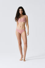 Load image into Gallery viewer, [韩国] Verish Cool Fit Bra Volume Lift-Up &amp; Panty Set

