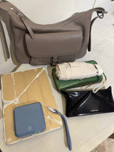 Load image into Gallery viewer, [韩国] Bucks &amp; Leather 47
