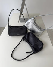 Load image into Gallery viewer, [韩国] Bucks &amp; Leather 66
