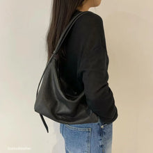 Load image into Gallery viewer, [韩国] Bucks &amp; Leather 02
