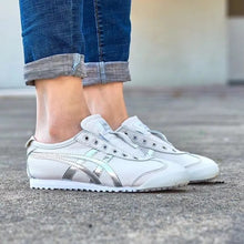 Load image into Gallery viewer, [日本] Onitsuka Tiger MEXICO 66 SLIP-ON
