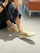 Load image into Gallery viewer, [日本] Onitsuka Tiger MEXICO 66 SD
