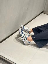 Load image into Gallery viewer, [日本] Onitsuka Tiger SERRANO
