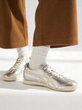 Load image into Gallery viewer, [日本] Onitsuka Tiger MEXICO 66 SD
