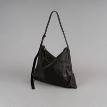 Load image into Gallery viewer, [韩国] Bucks &amp; Leather 06
