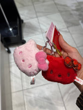 Load image into Gallery viewer, [日本] Sanrio 83 Hello Kitty 吊饰
