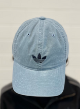 Load image into Gallery viewer, [日本] Adidas 18 鸭舌帽
