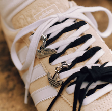 Load image into Gallery viewer, [日本] Adidas 23 鞋带挂件
