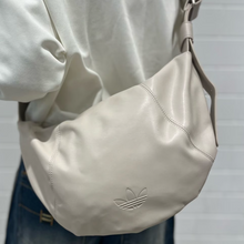 Load image into Gallery viewer, [日本] Adidas 25 饺子包
