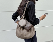 Load image into Gallery viewer, [韩国] Bucks &amp; Leather 100
