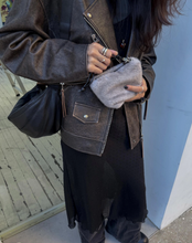 Load image into Gallery viewer, [韩国] Bucks &amp; Leather 102
