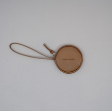 Load image into Gallery viewer, [韩国] Bucks &amp; Leather 100
