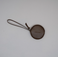 Load image into Gallery viewer, [韩国] Bucks &amp; Leather 100
