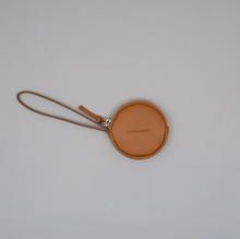Load image into Gallery viewer, [韩国] Bucks &amp; Leather 100
