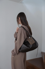 Load image into Gallery viewer, [韩国] Bucks &amp; Leather 108
