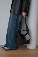 Load image into Gallery viewer, [韩国] Bucks &amp; Leather 109
