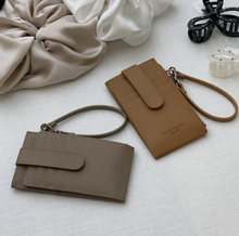 Load image into Gallery viewer, [韩国] Bucks &amp; Leather 111
