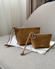 Load image into Gallery viewer, [韩国] Bucks &amp; Leather 104
