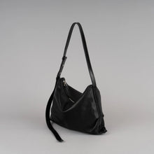 Load image into Gallery viewer, [韩国] Bucks &amp; Leather 05
