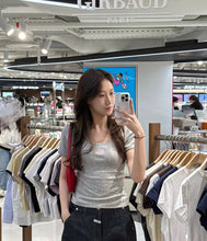 Load image into Gallery viewer, [韩国] Marithe 46 女款短袖（花朵）
