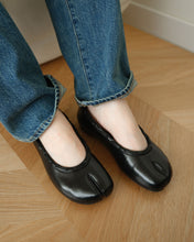 Load image into Gallery viewer, [韩国] Paes Leather String Flat 04
