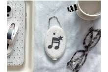 Load image into Gallery viewer, [韩国] NineteenFriday 吊饰收纳
