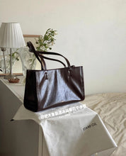 Load image into Gallery viewer, [韩国] Stand Oil 22 Oblong Bag
