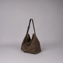 Load image into Gallery viewer, [韩国] Bucks &amp; Leather 64
