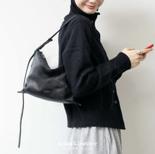 Load image into Gallery viewer, [韩国] Bucks &amp; Leather 05
