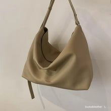 Load image into Gallery viewer, [韩国] Bucks &amp; Leather 01
