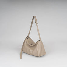 Load image into Gallery viewer, [韩国] Bucks &amp; Leather 31
