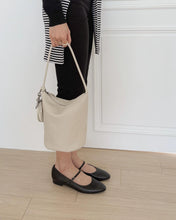 Load image into Gallery viewer, [韩国] Bucks &amp; Leather 82
