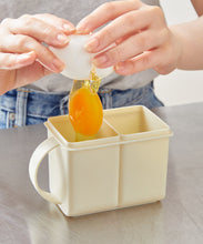 Load image into Gallery viewer, [日本] 3coins 微波玉子烧料理器
