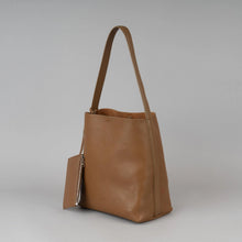 Load image into Gallery viewer, [韩国] Bucks &amp; Leather 78
