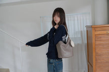 Load image into Gallery viewer, [韩国] Bucks &amp; Leather 07
