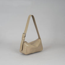 Load image into Gallery viewer, [韩国] Bucks &amp; Leather 57
