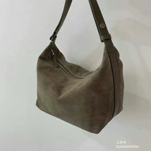 Load image into Gallery viewer, [韩国] Bucks &amp; Leather 21
