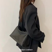 Load image into Gallery viewer, [韩国] Bucks &amp; Leather 01
