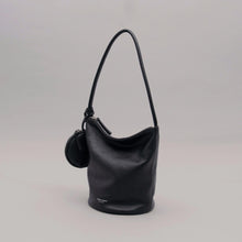 Load image into Gallery viewer, [韩国] Bucks &amp; Leather 82
