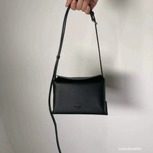 Load image into Gallery viewer, [韩国] Bucks &amp; Leather 30
