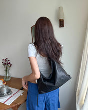Load image into Gallery viewer, [韩国] Bucks &amp; Leather 117
