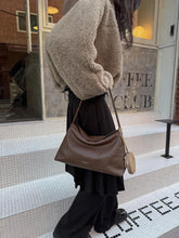 Load image into Gallery viewer, [韩国] Bucks &amp; Leather 08
