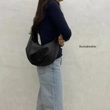 Load image into Gallery viewer, [韩国] Bucks &amp; Leather 42
