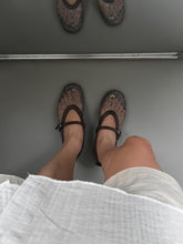 Load image into Gallery viewer, [韩国] Crystal Mesh Flat 渔网碎钻鞋
