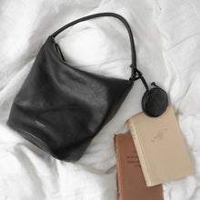 Load image into Gallery viewer, [韩国] Bucks &amp; Leather 07
