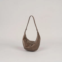 Load image into Gallery viewer, [韩国] Bucks &amp; Leather 68
